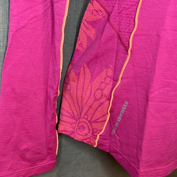 Icebreaker Women’s Merino GT Quarter Zip Pullover, size XS - Picture 7 of 10